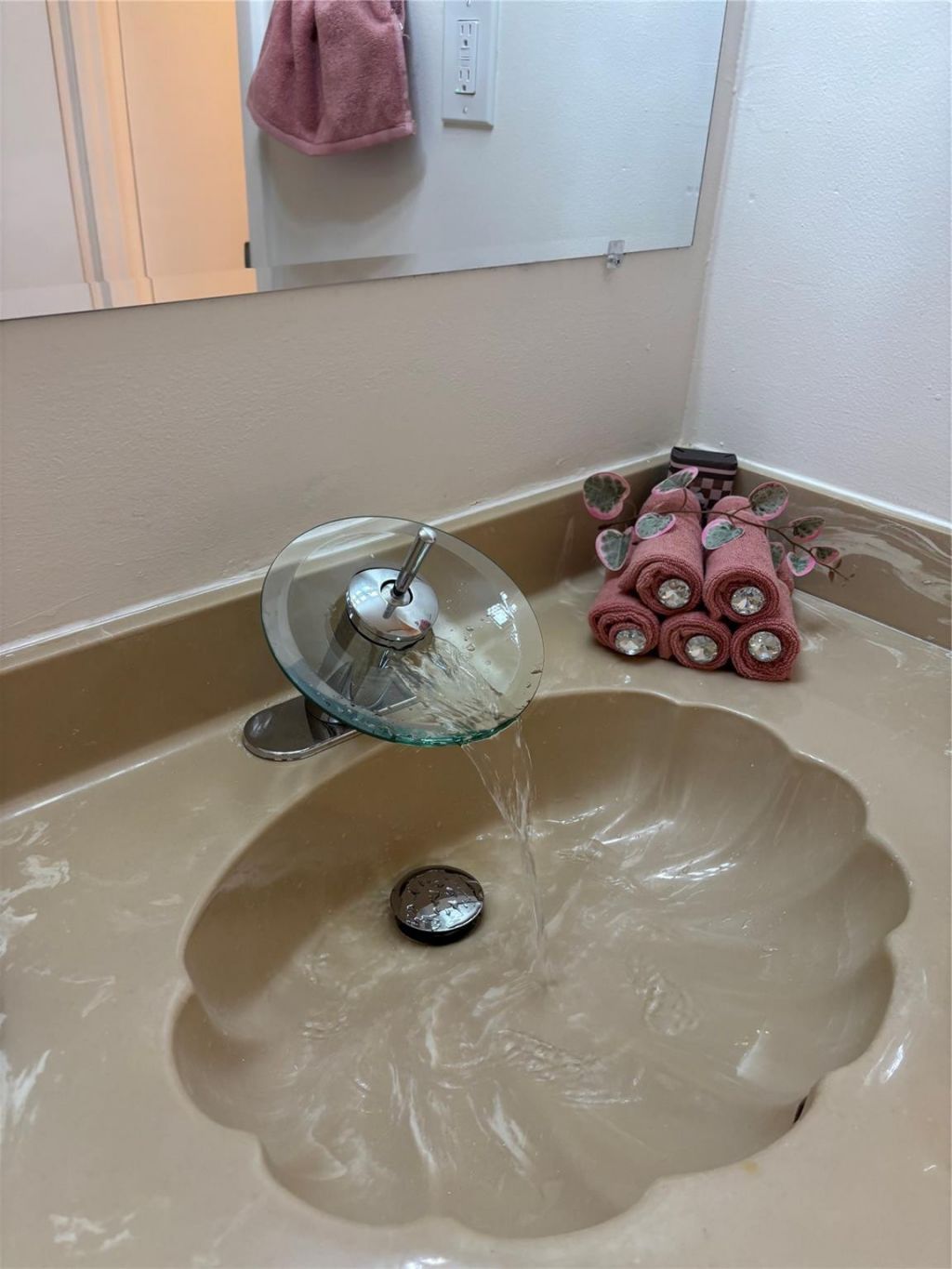 1100 Saint Charles Place, Unit 313, Pembroke Pines, FL 33026 Photo