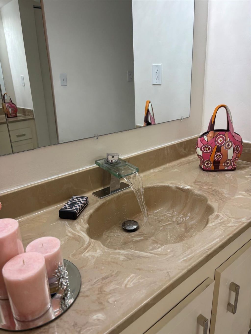 1100 Saint Charles Place, Unit 313, Pembroke Pines, FL 33026 Photo