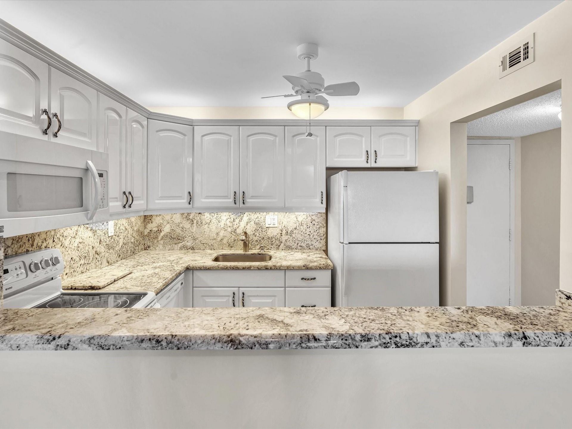 1421 S Ocean Boulevard, Unit 116, Pompano Beach, FL 33062 Photo