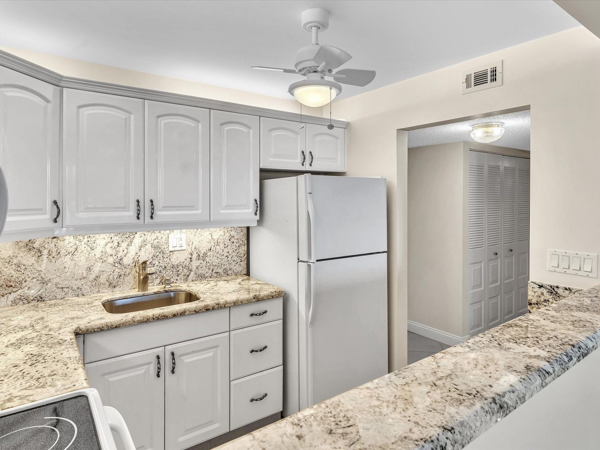 1421 S Ocean Boulevard, Unit 116, Pompano Beach, FL 33062 Photo
