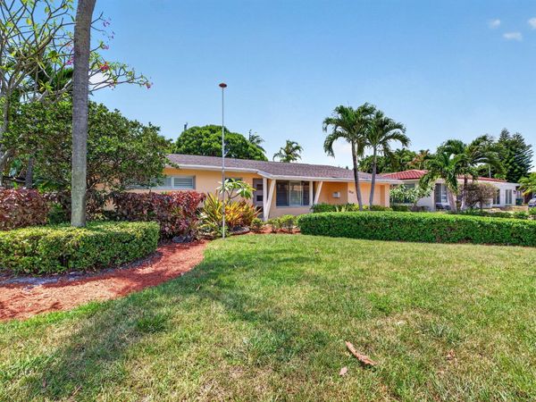 1858 NE 34TH Street, Oakland Park, FL 33306