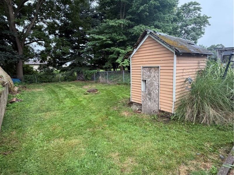 82 Brown Street, Barberton, OH 44203 Photo 4