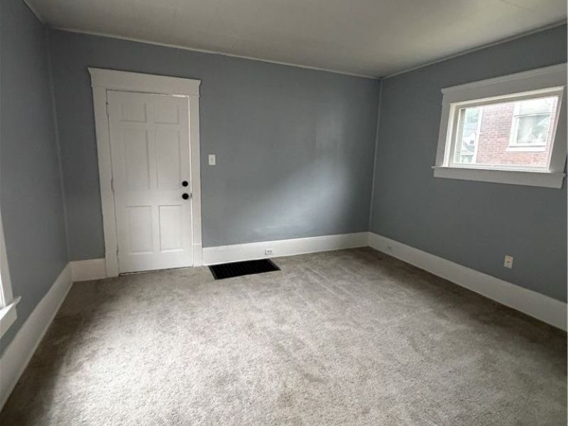 82 Brown Street, Barberton, OH 44203 Photo 8