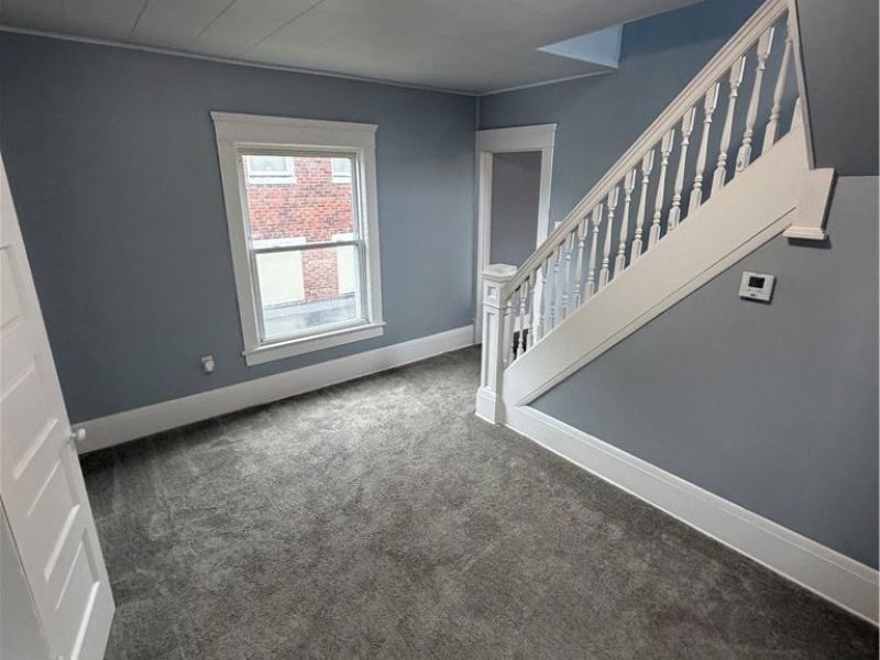 82 Brown Street, Barberton, OH 44203 Photo 9