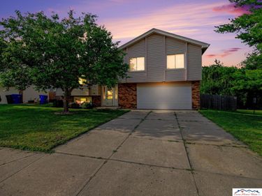8712 Monroe Street, Ralston, NE 68127