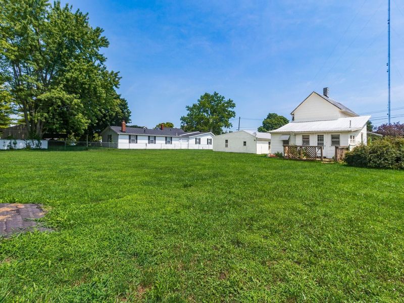 213 N School Street , Williamsport, OH 43164 Photo 19