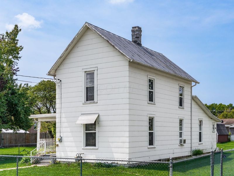 213 N School Street , Williamsport, OH 43164 Photo 2