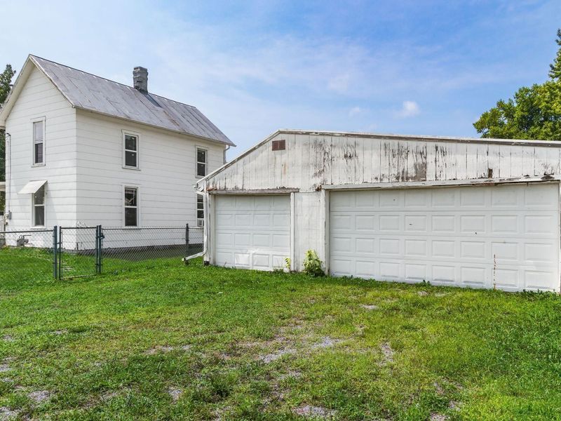 213 N School Street , Williamsport, OH 43164 Photo 4