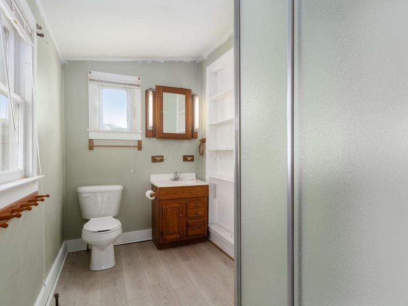 213 N School Street , Williamsport, OH 43164 Photo 6
