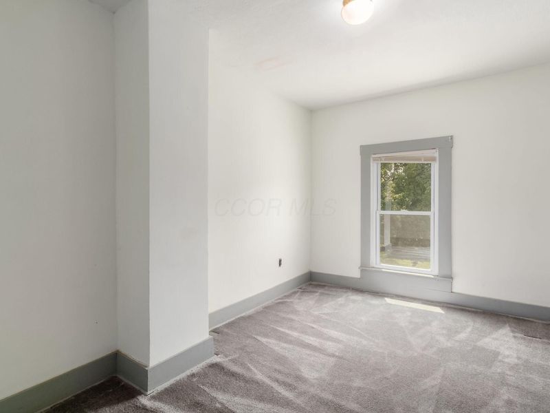 213 N School Street , Williamsport, OH 43164 Photo 9
