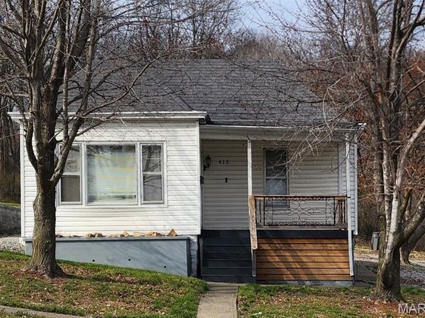 412 W Terrace Avenue , Hannibal, MO 63401