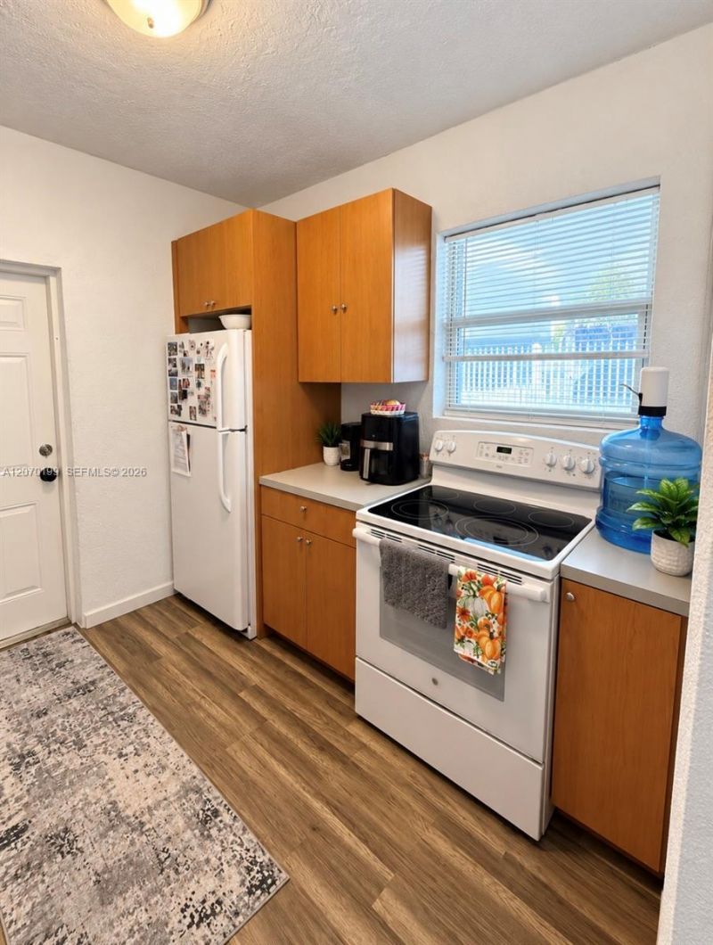 127 NW 47th Ter, Unit 2, Miami, FL 33127 Photo