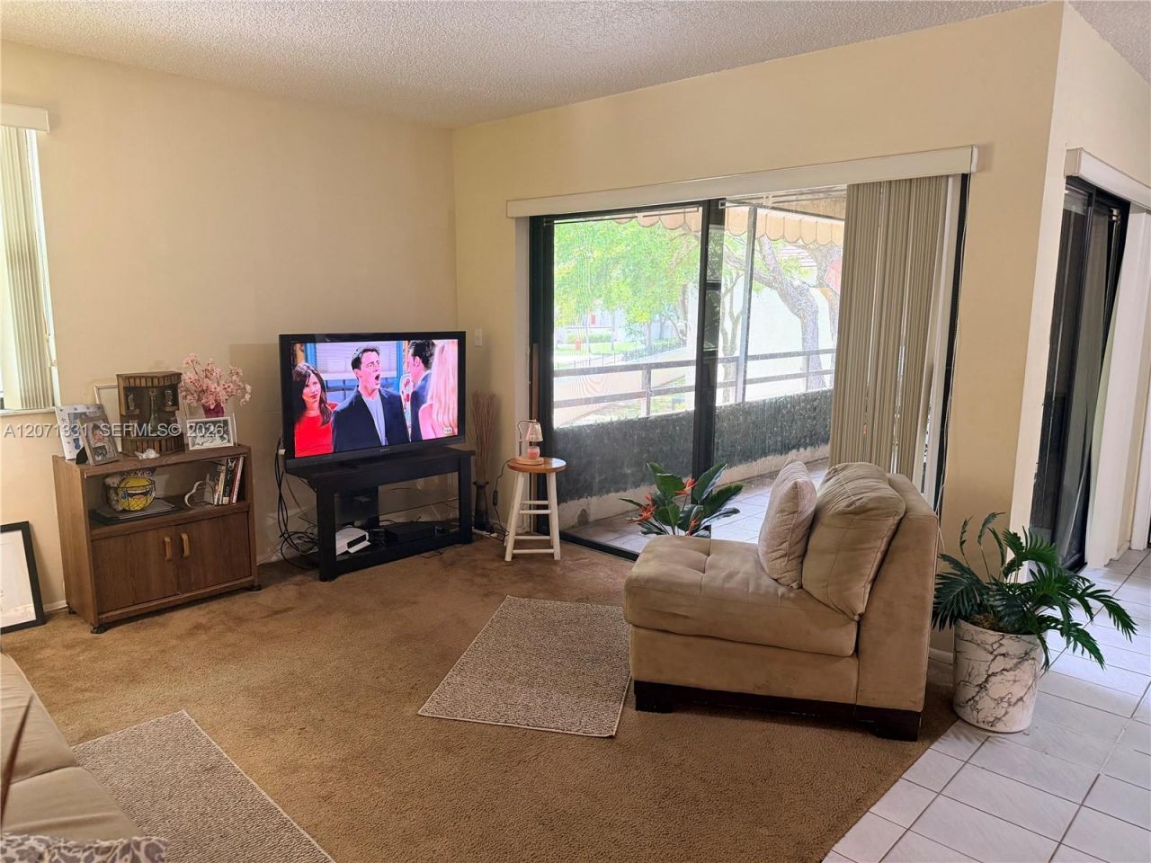 20035 NE 3rd Ct , Unit 6, Miami, FL 33179 Photo