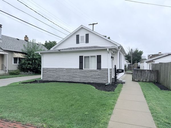 828 Tonti Street , Lasalle, IL 61301