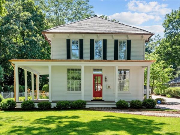 464 Oakwood Avenue , Lake Forest, IL 60045