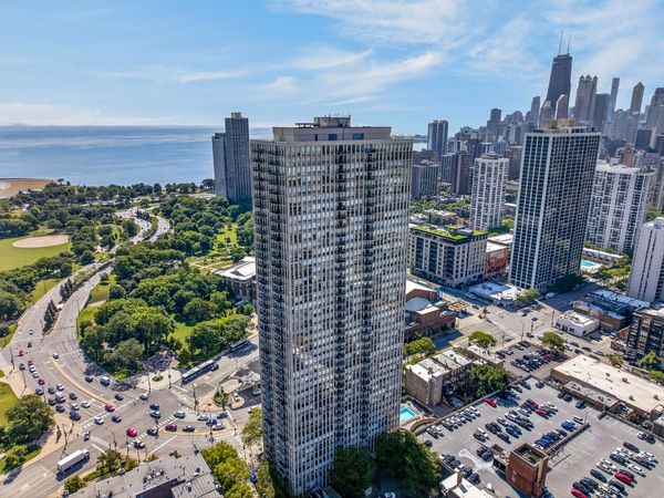 1660 N La Salle Drive , Unit 1807, Chicago, IL 60614