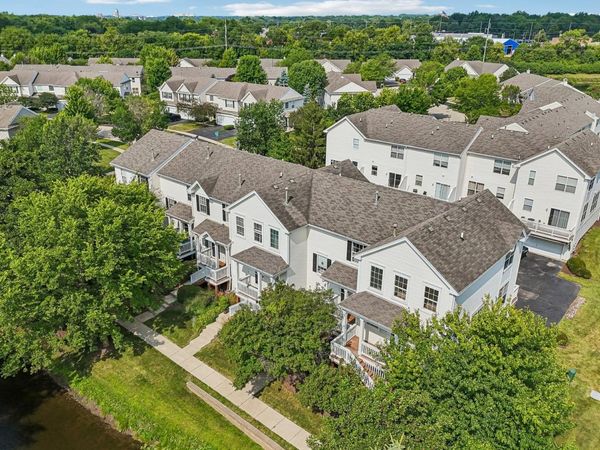 1548 Grand Drive , Unit 6, DeKalb, IL 60115