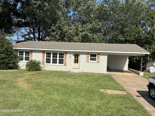534 Galbraith Avenue , Henderson, TN 38340