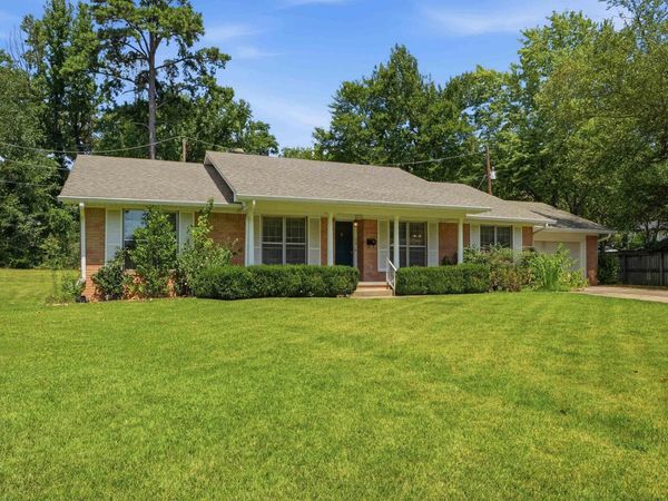 34 Pamela Drive, Little Rock, AR 72227