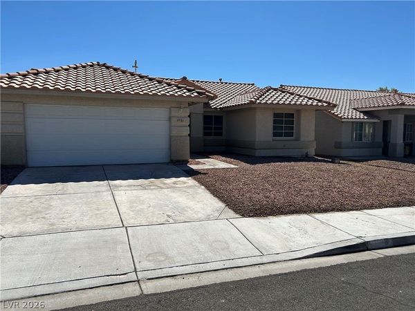 4934 Hunters Run Drive , North Las Vegas, NV 89031