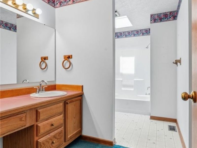 1421 44th Street NE, Canton, OH 44714 Photo 16