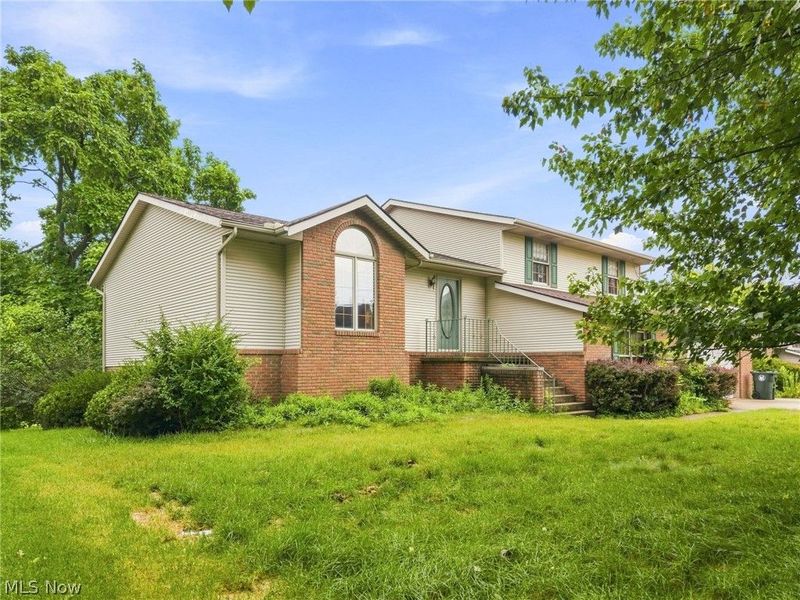 1421 44th Street NE, Canton, OH 44714 Photo 3