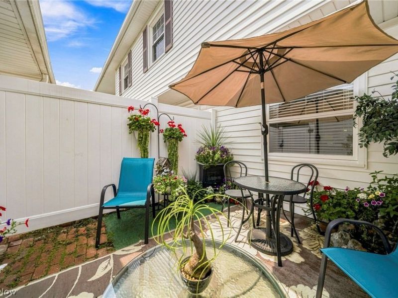 9 Meadowlawn Drive, Unit 6, Mentor, OH 44060 Photo 18
