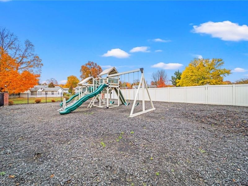 9 Meadowlawn Drive, Unit 6, Mentor, OH 44060 Photo 32
