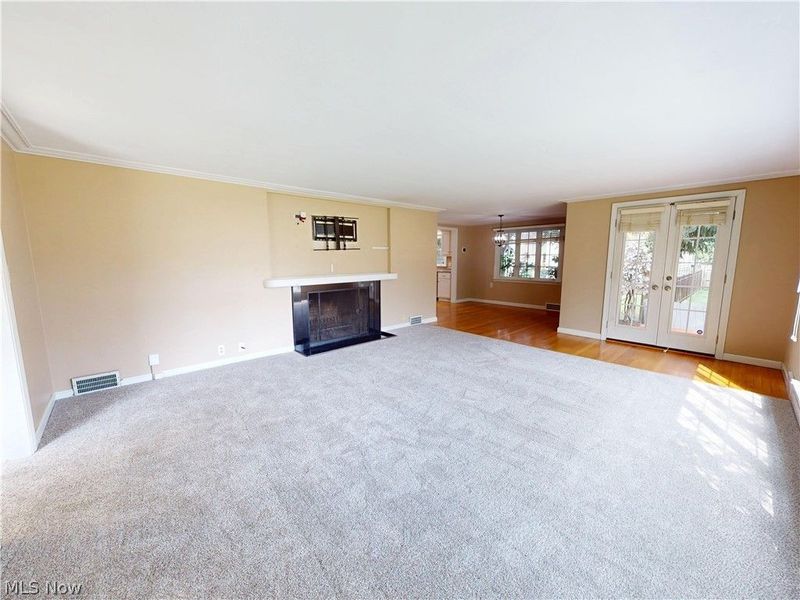 34 E 211th Street, Euclid, OH 44123 Photo 5