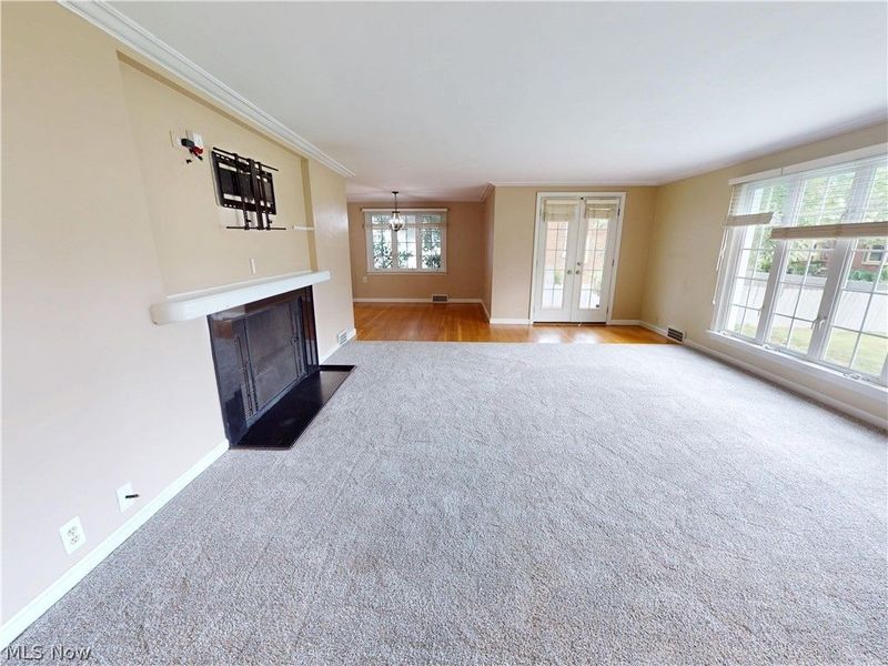 34 E 211th Street, Euclid, OH 44123 Photo 6