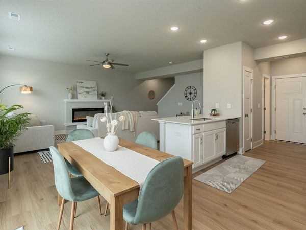 6957 Poppy Court, Johnston, IA 50131