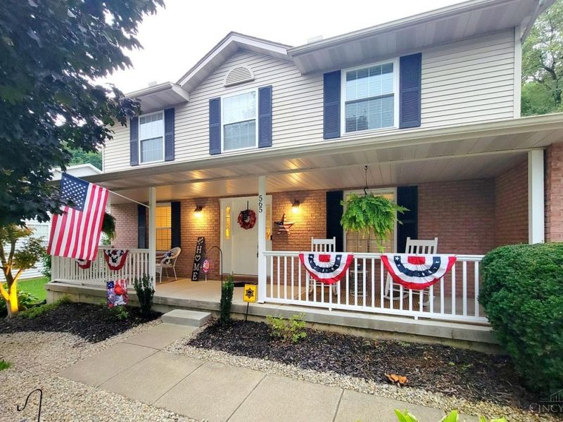 565 Riverbend Court, Fairfield, OH 45014 Photo 2