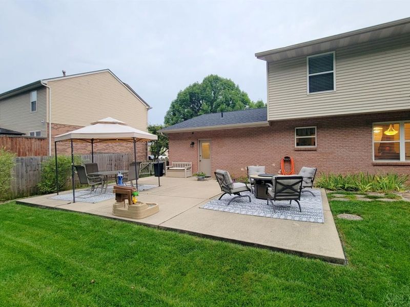 565 Riverbend Court, Fairfield, OH 45014 Photo 38