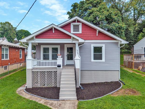 1206 14th ST SE, Roanoke, VA 24013