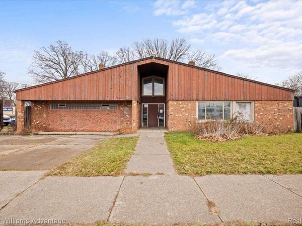 17300 BURGESS , Detroit, Mi 48219