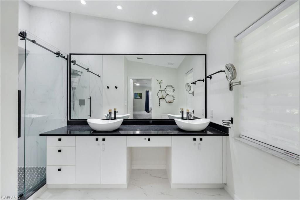 7518 Silver Trumpet Ln , Unit 201, Naples, FL 34109 Photo
