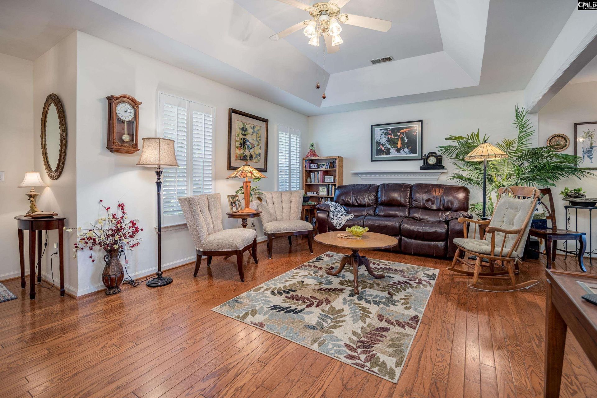 200 Twin Oaks Lane  Photo 10