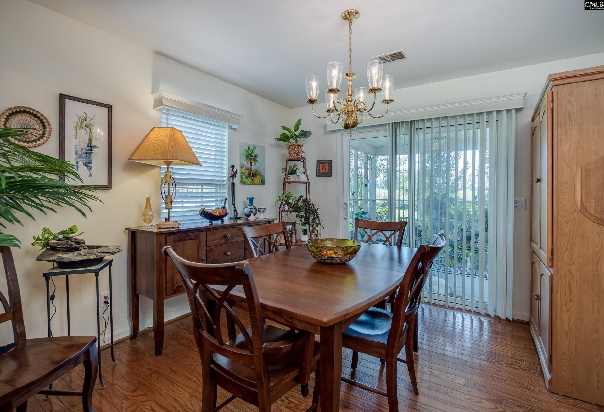 200 Twin Oaks Lane  Photo 13