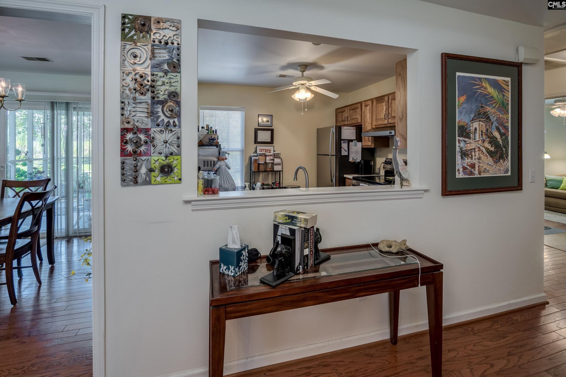 200 Twin Oaks Lane  Photo 15
