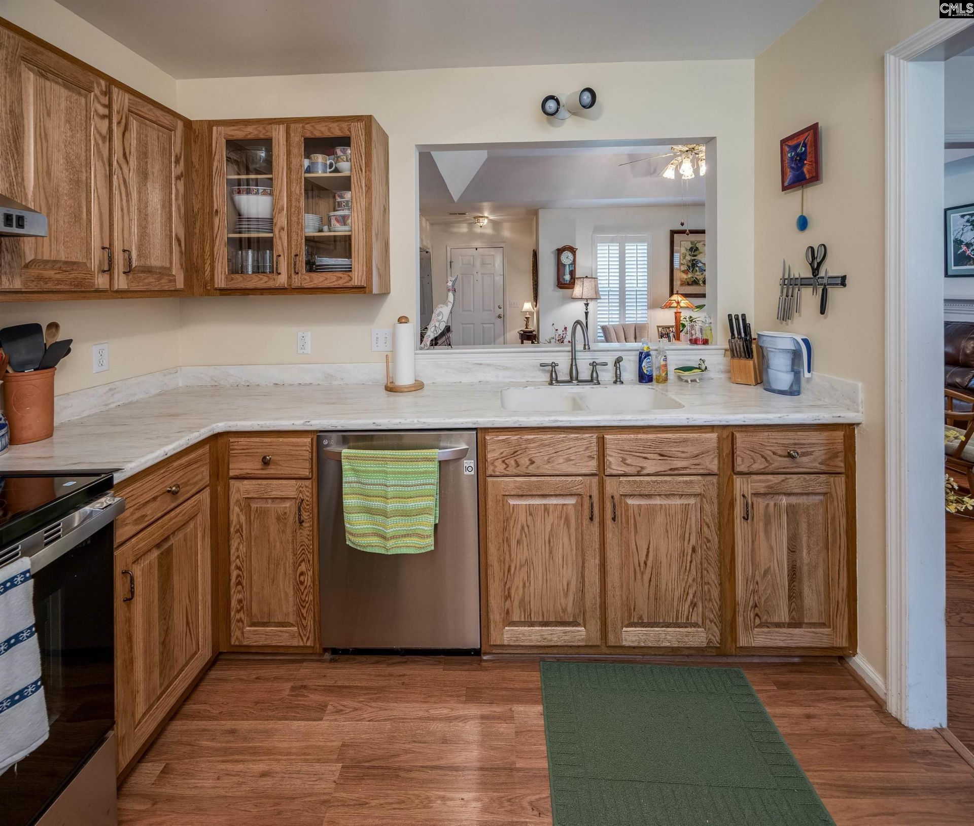 200 Twin Oaks Lane  Photo 18