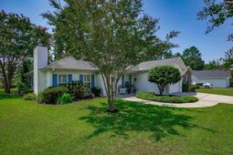 200 Twin Oaks Lane  photo 4