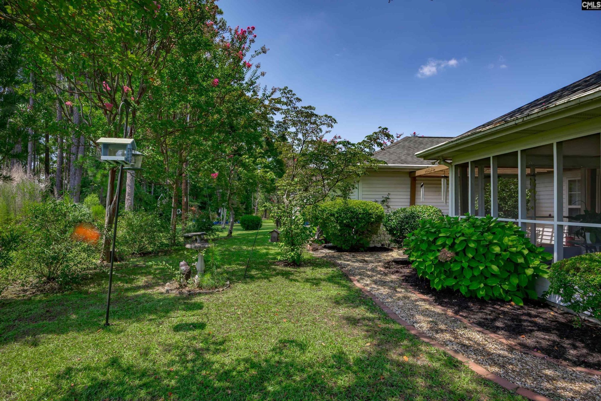 200 Twin Oaks Lane  Photo 41