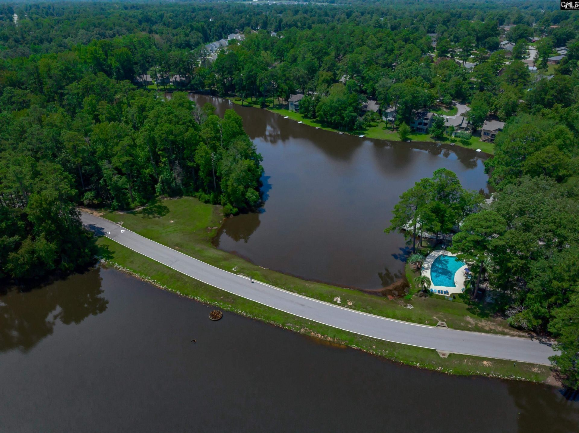 200 Twin Oaks Lane  Photo 48