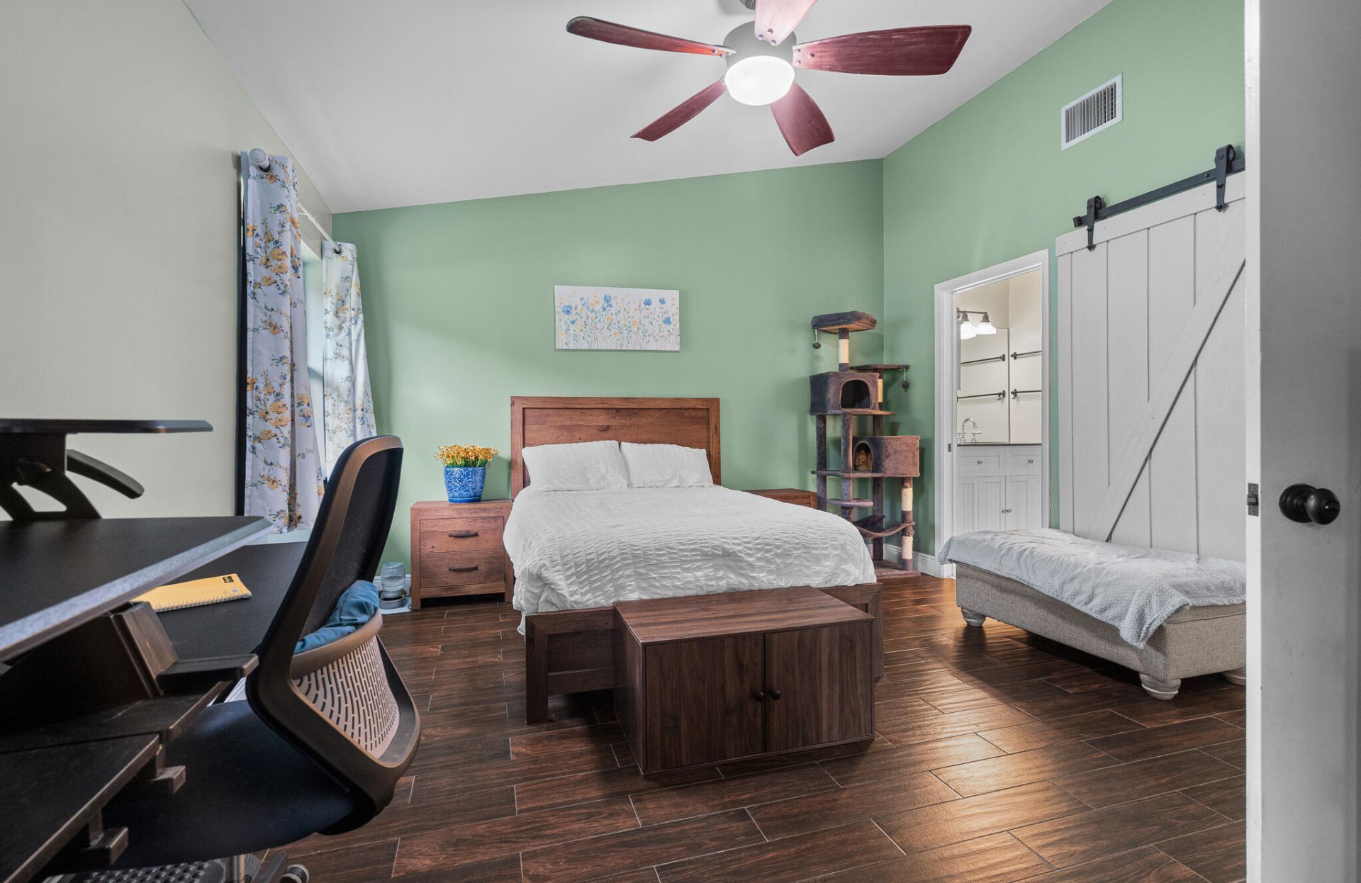 7660 NW 96th Terrace, Tamarac, FL 33321 Photo