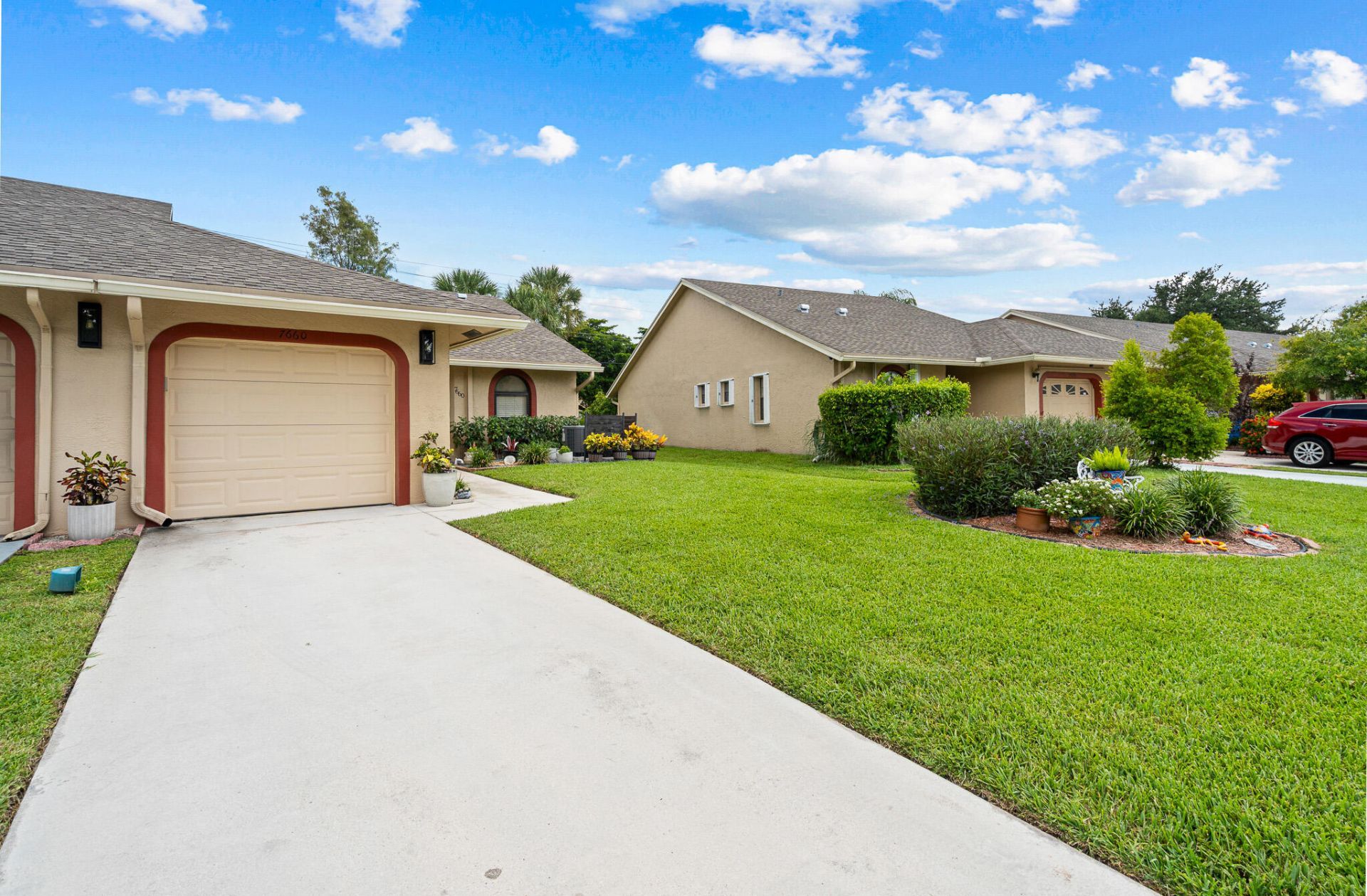 7660 NW 96th Terrace, Tamarac, FL 33321 Photo