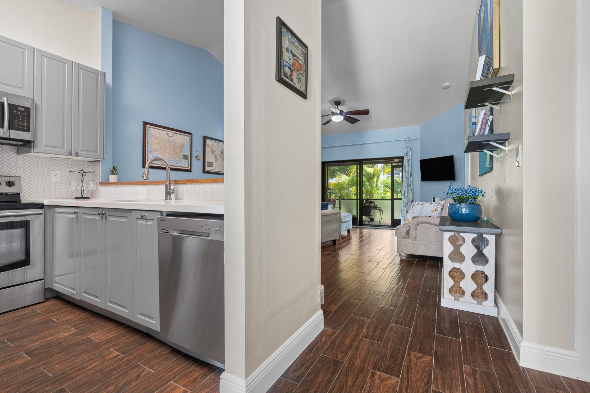 7660 NW 96th Terrace, Tamarac, FL 33321 Photo