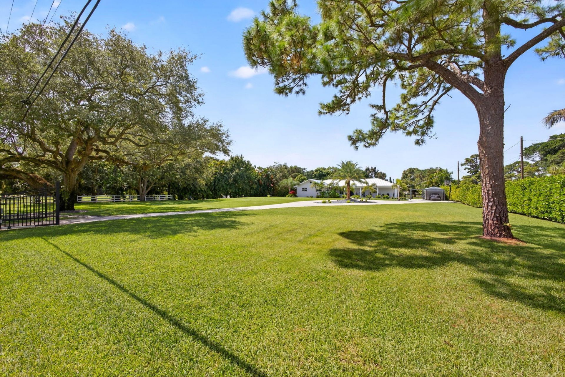 4628 Square Lake Drive, Palm Beach Gardens, FL 33418 Photo