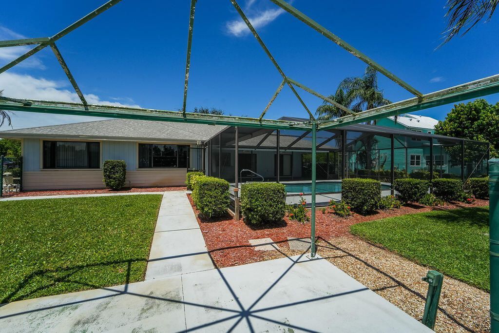 433 12th Street Se, Vero Beach, FL 32962 Photo