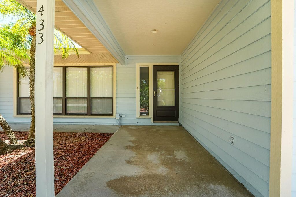 433 12th Street Se, Vero Beach, FL 32962 Photo