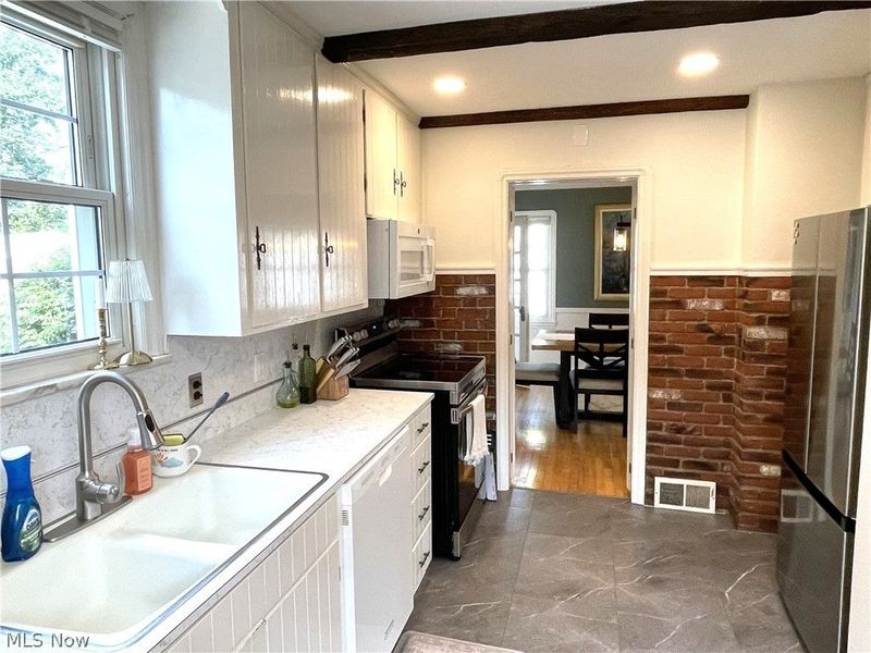1436 Belrose Road, Mayfield Heights, OH 44124 Photo 8